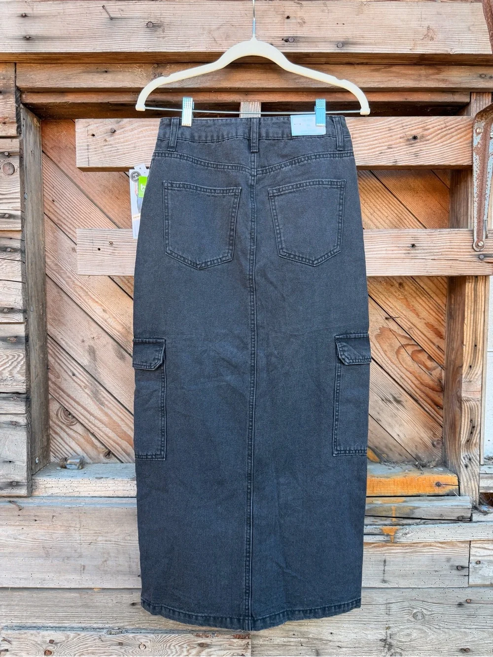 Tinseltown High-Waist Black Cargo Midi Skirt